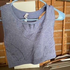 Alo Yoga ribbed sports bra top workout shirt cornflower blue large